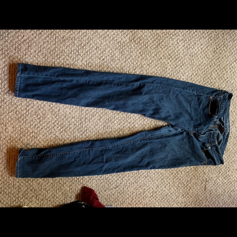 American Eagle Long Blue Jeans